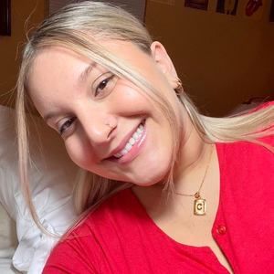 Meet your Posher, Christine